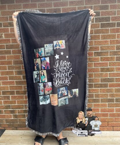 I Love You To The Moon And Back Blanket (14 Photos) - Image 2